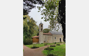 11/10/2025 - Normale à Mazeuil animée par Christian - Photo Emeline. La chapelle.